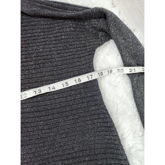 White House Black Market Womens Gray Round Neck Long Sleeve Sweaters Size Medium - Picture 5 of 6